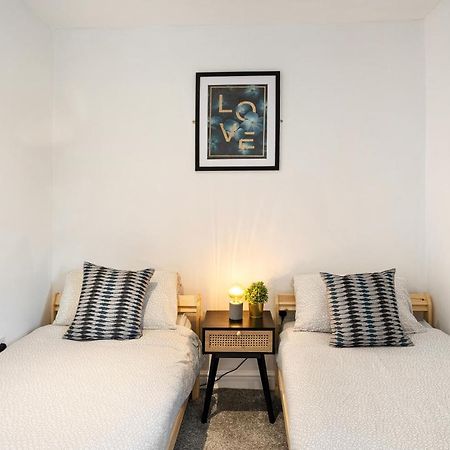 Apartment Nr City Centre & Park For Up To 6 Cardiff Exterior photo