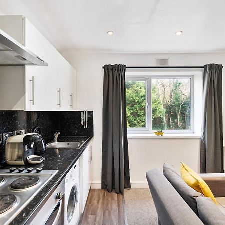 Apartment Nr City Centre & Park For Up To 6 Cardiff Exterior photo