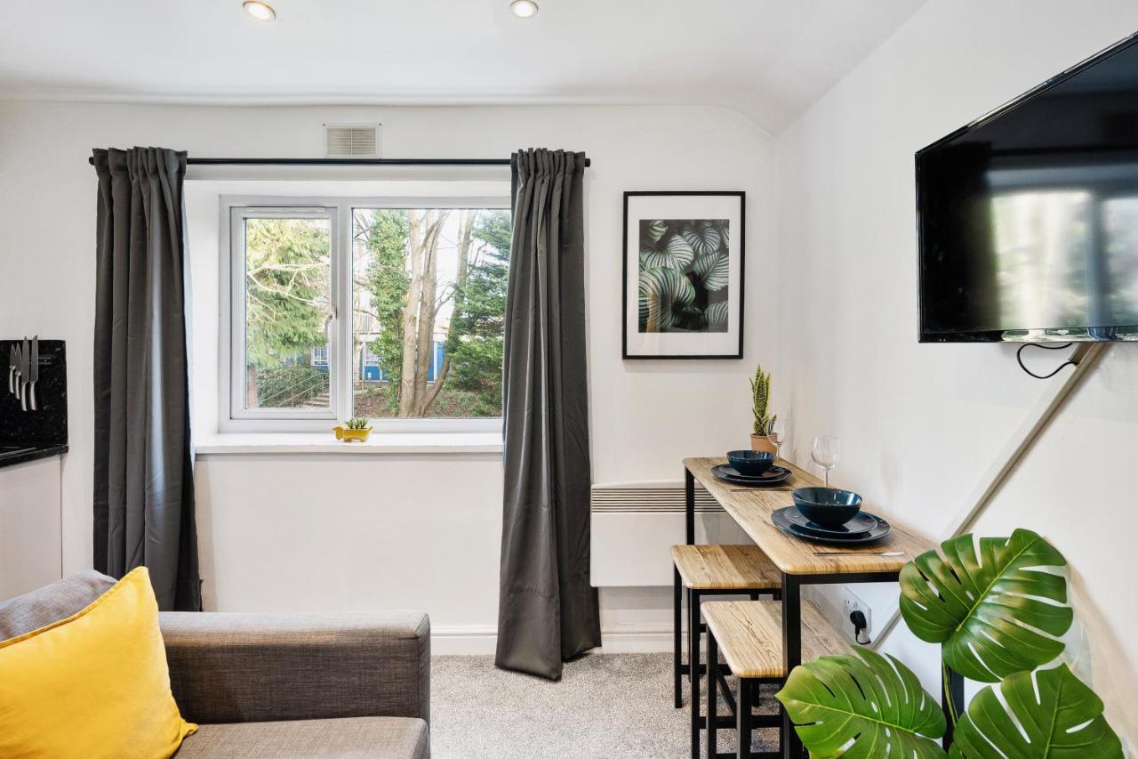 Apartment Nr City Centre & Park For Up To 6 Cardiff Exterior photo